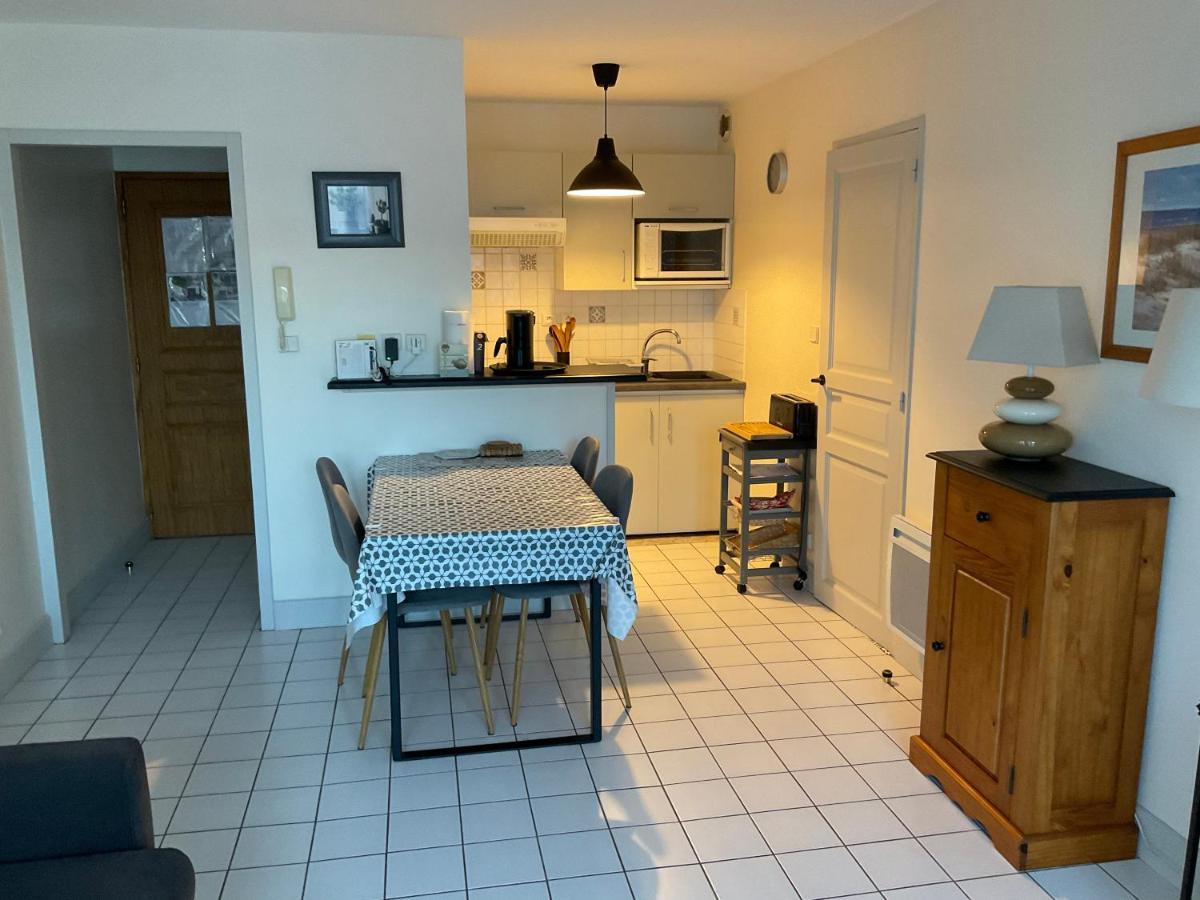 Appartement Centre Ville Pres Du Port Avec Parking Et Wifi La Rochelle  Zewnętrze zdjęcie