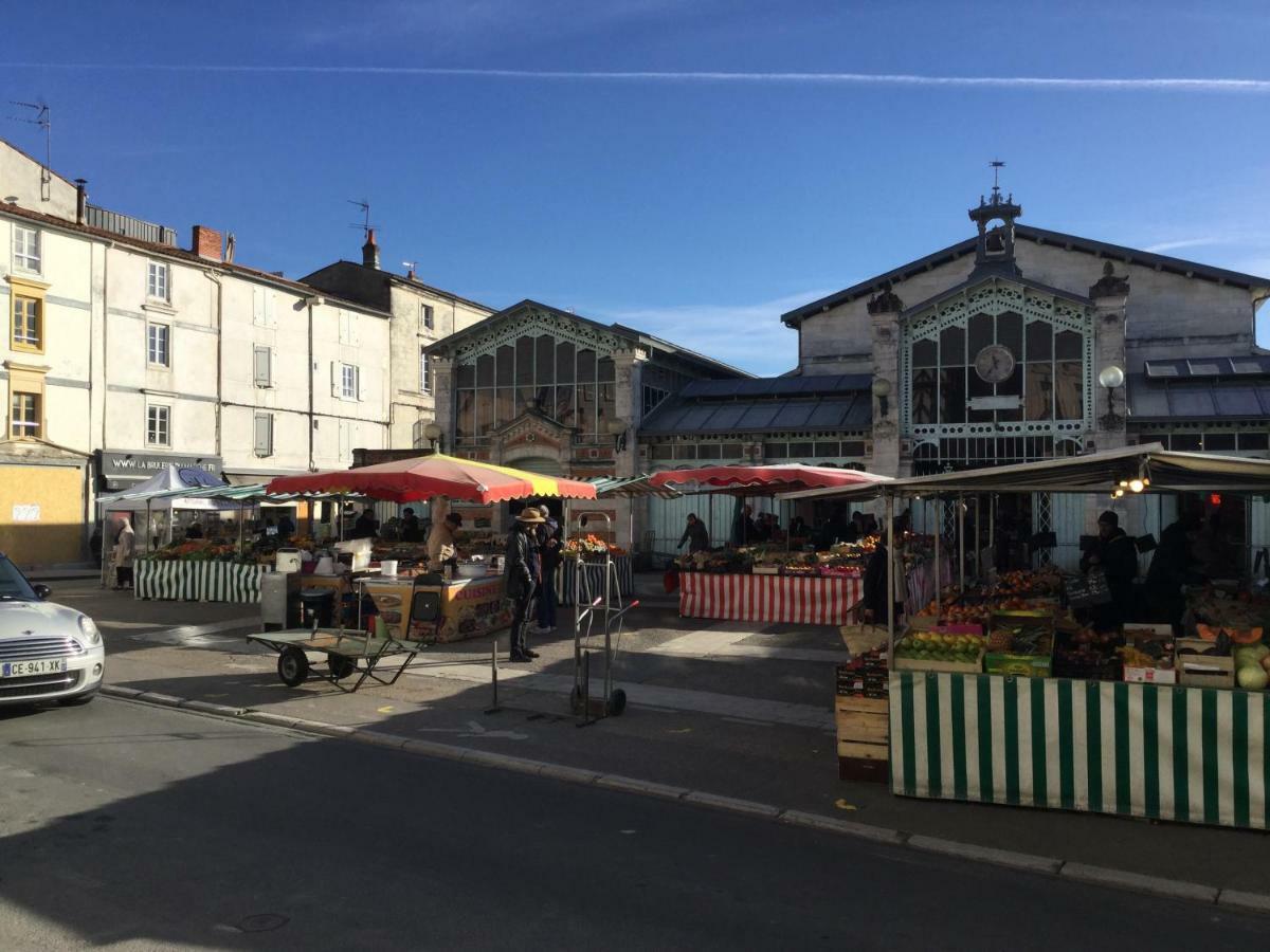 Appartement Centre Ville Pres Du Port Avec Parking Et Wifi La Rochelle  Zewnętrze zdjęcie