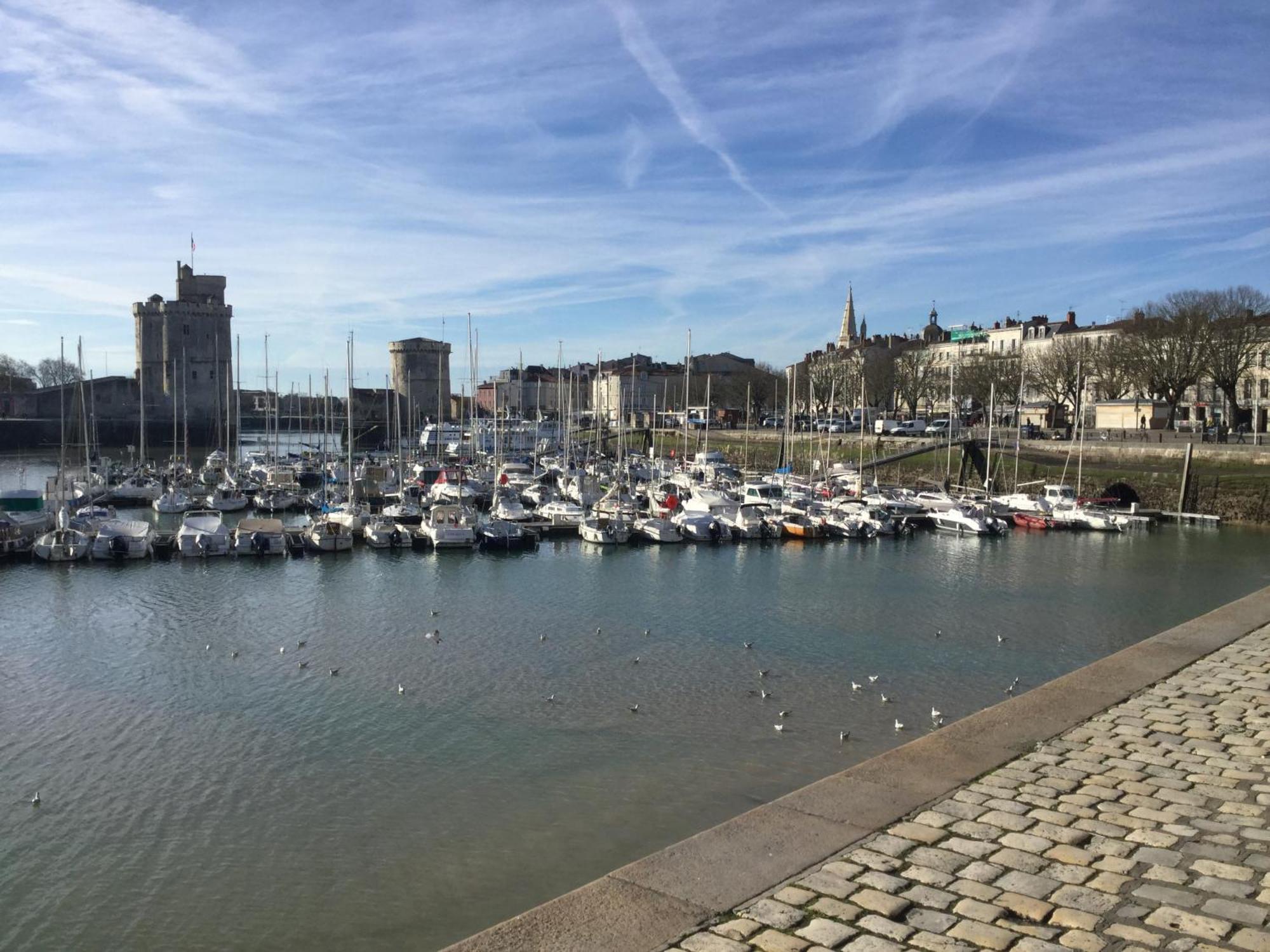 Appartement Centre Ville Pres Du Port Avec Parking Et Wifi La Rochelle  Zewnętrze zdjęcie